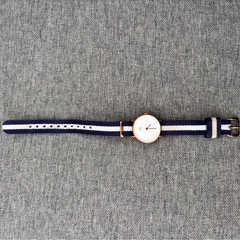 Daniel Wellington Navy and White Women's Watch